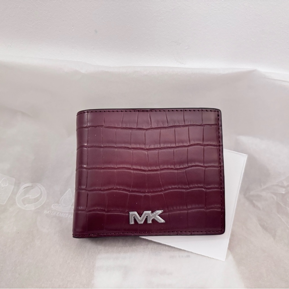 Michael Kors Crocodiles Leather Wallet